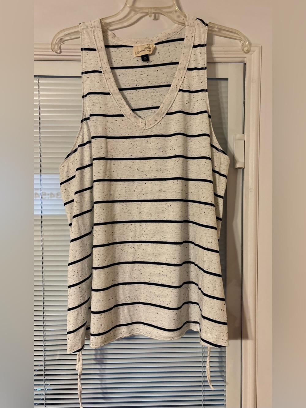 Universal Thread Cream V-Neck Tank with navy Stripes